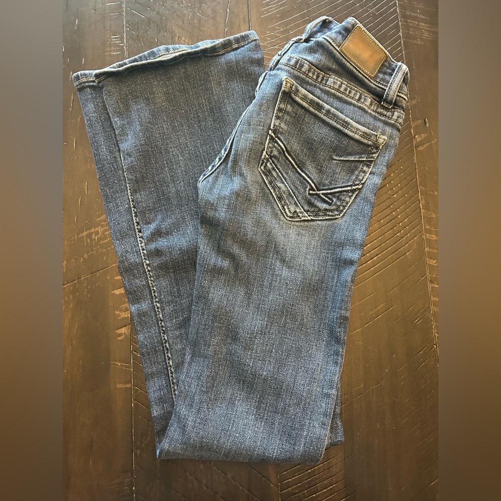 Buckle BKE Stella low rise bootcut jean